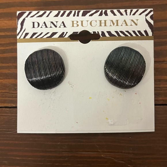 Dana Buchman black pierced earrings - Picture 1 of 2